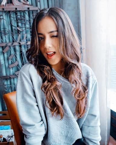 chloe wisse